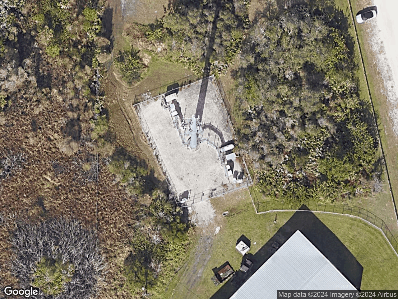 1830 Malabar Road Malabar FL 32950 - Rooftop Antenna - Cell Tower