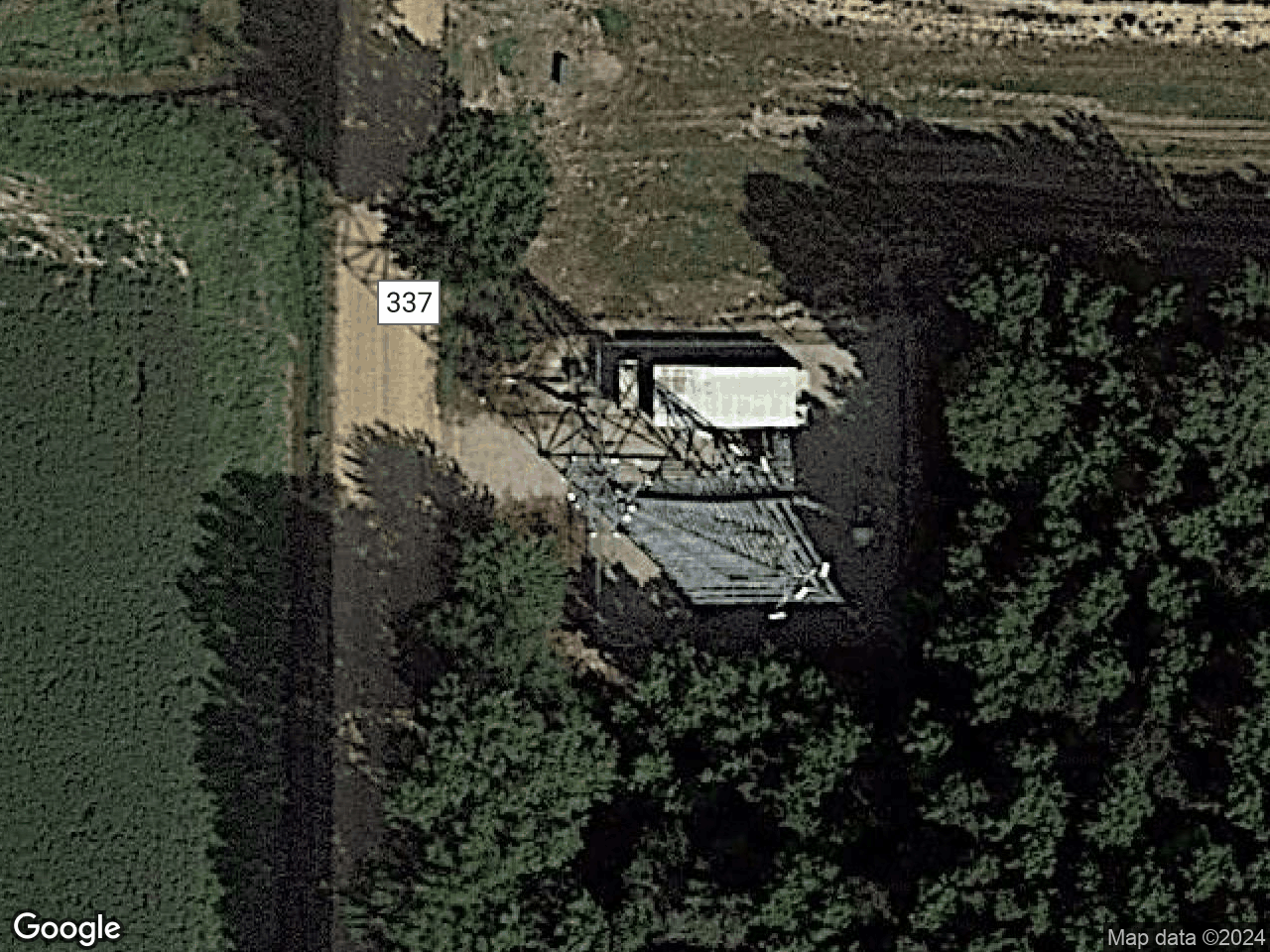 2526 County Road 337 Poplar Bluff MO 63901 - Rooftop Antenna - Cell Tower