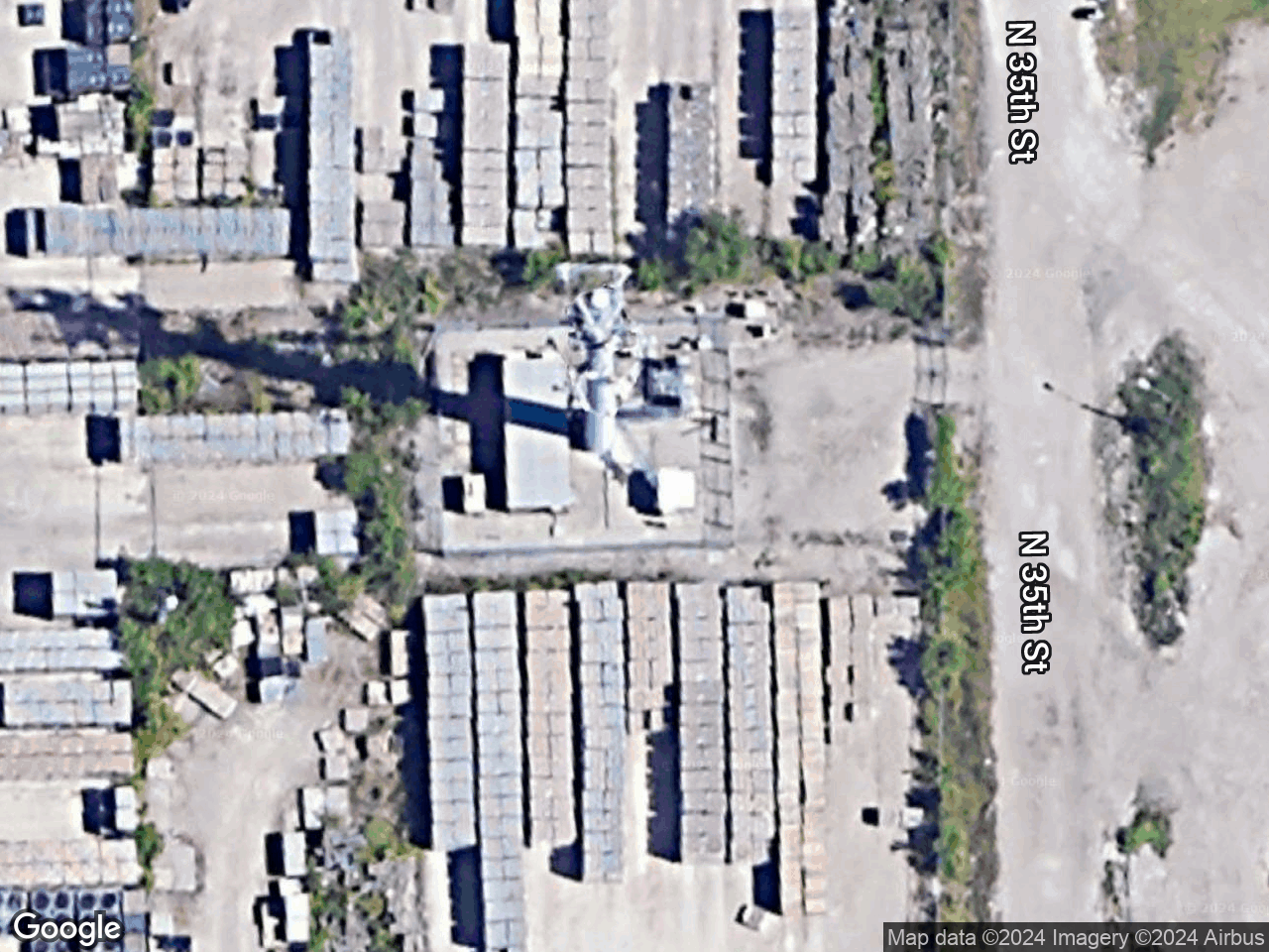 419 N 35th St Centerville IL 62205 - Rooftop Antenna - Cell Tower
