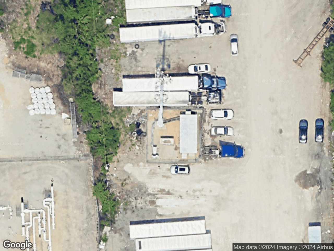 13051 Main St Lemont IL 60439 - Rooftop Antenna - Cell Tower