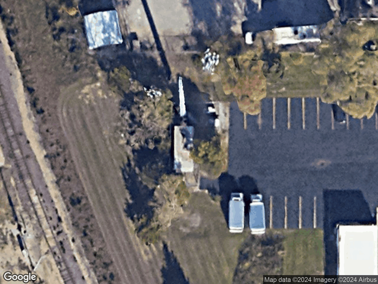 42 EAST STREET CRYSTAL LAKE IL 60012 - Rooftop Antenna - Cell Tower