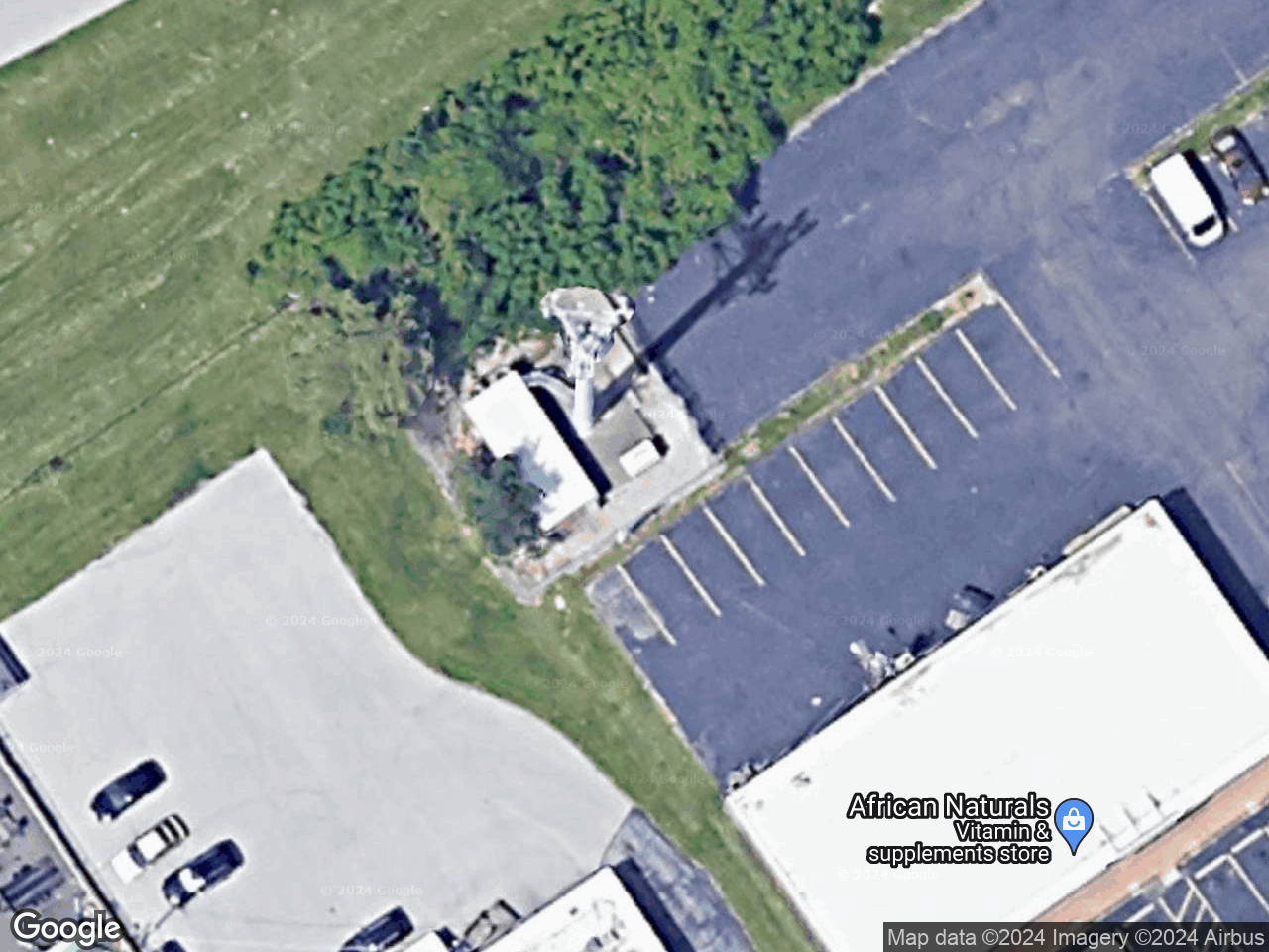 2705 NORTH LINDBERGH RD FLORISSANT MO 63031 - Rooftop Antenna - Cell Tower