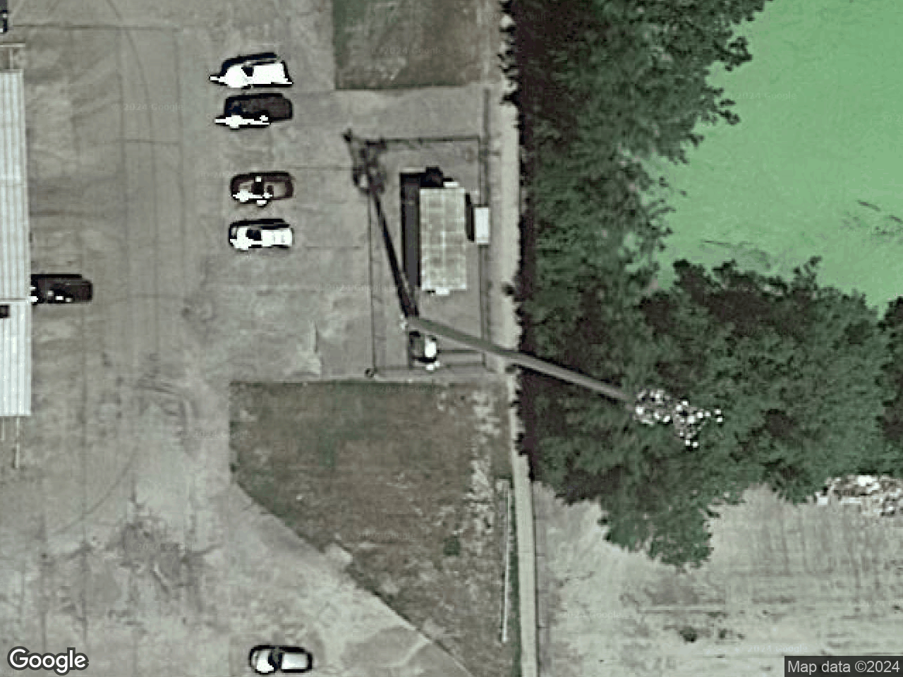 3533 NORTH VERMILION DANVILLE IL 61832 - Rooftop Antenna - Cell Tower