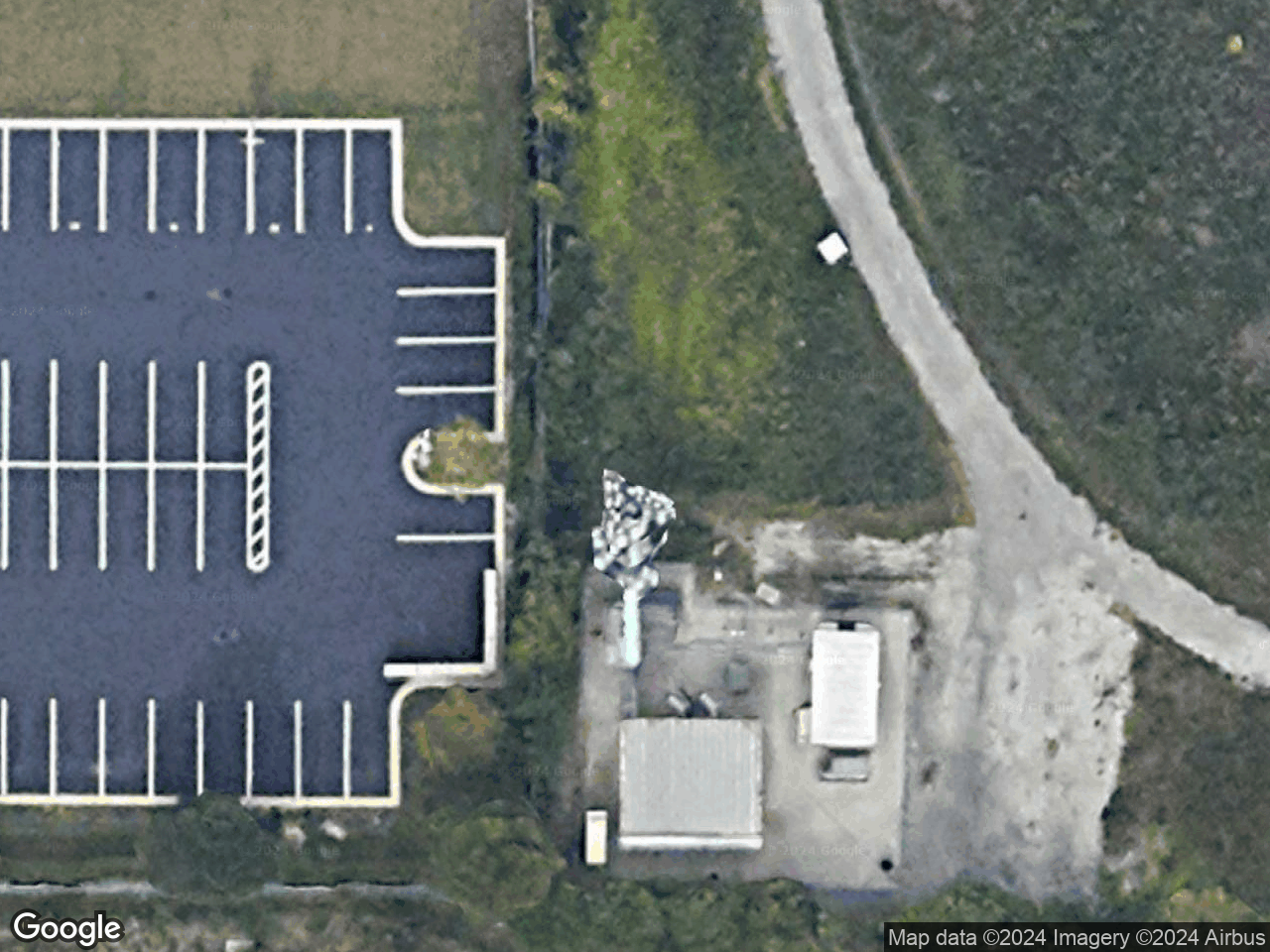 937 LAKE COOK RD DEERFIELD IL 60062 - Rooftop Antenna - Cell Tower