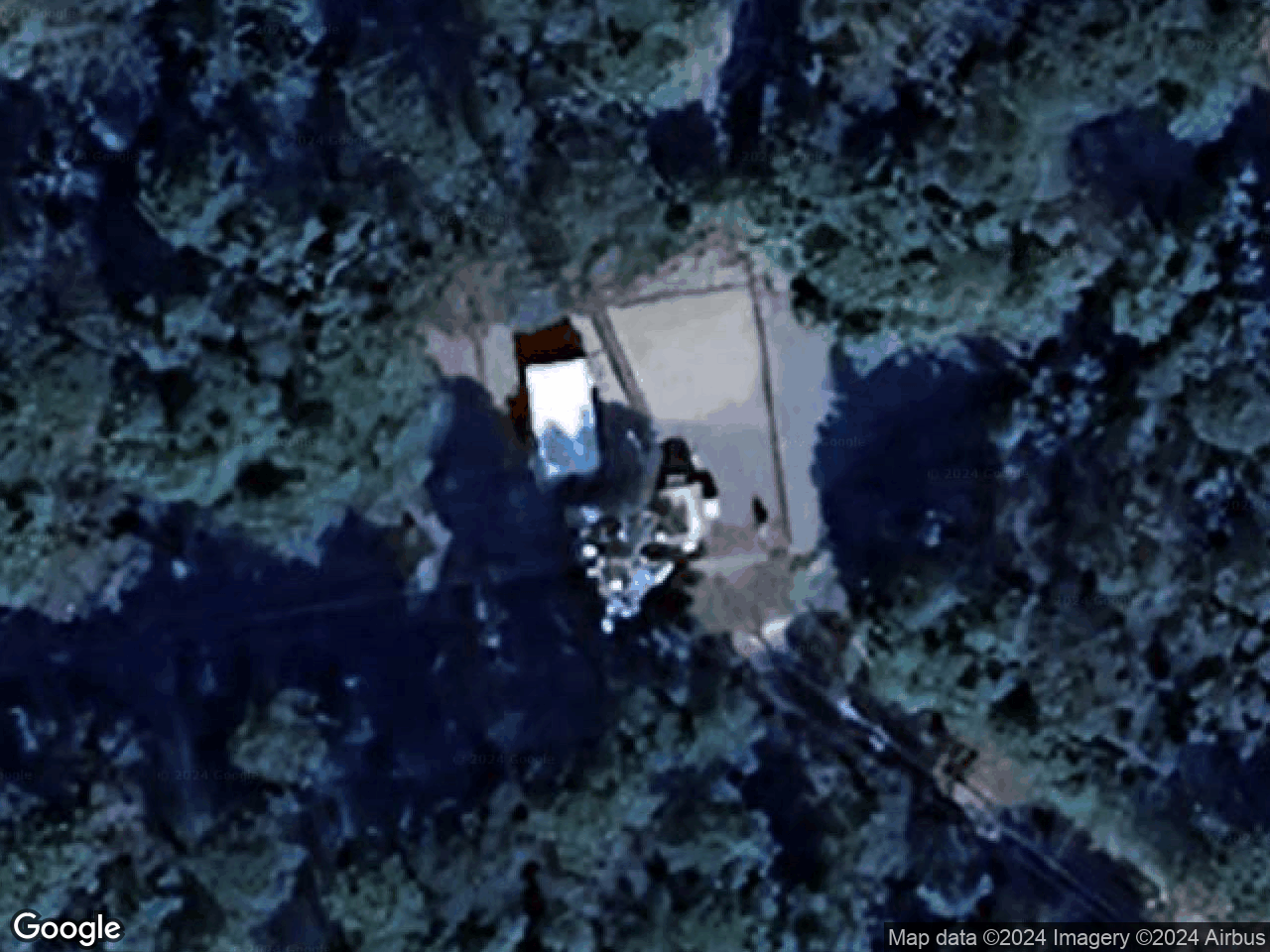 2823 EAST WOODSON LATERAL ROAD BAUXITE AR 72011 - Rooftop Antenna - Cell Tower