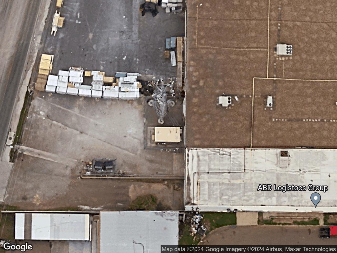 5704 SAN BERNARDO AVENUE LAREDO TX 78041 - Rooftop Antenna - Cell Tower
