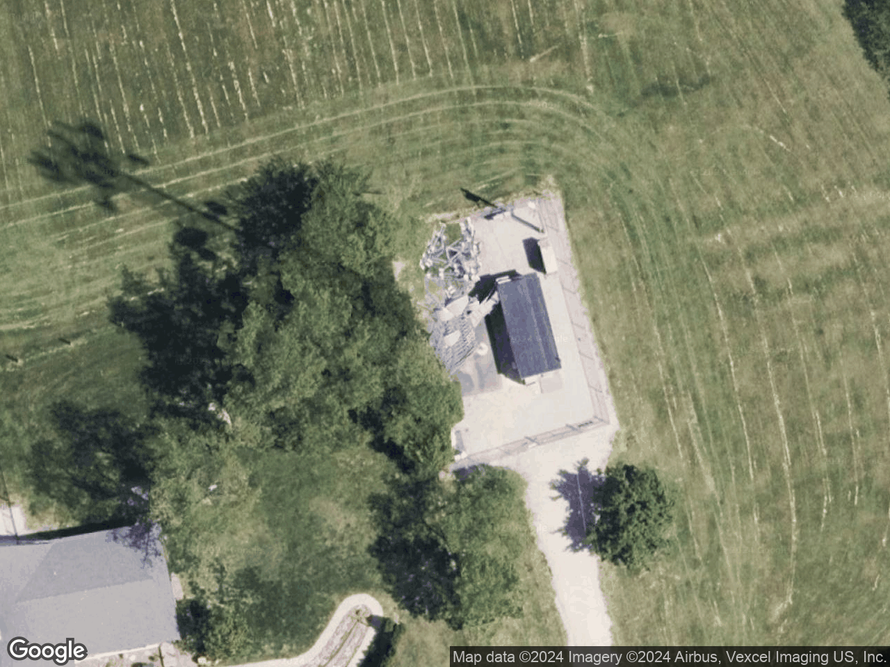 8388 South Engle Creek Rd BARNHART MO 63012 - Rooftop Antenna - Cell Tower