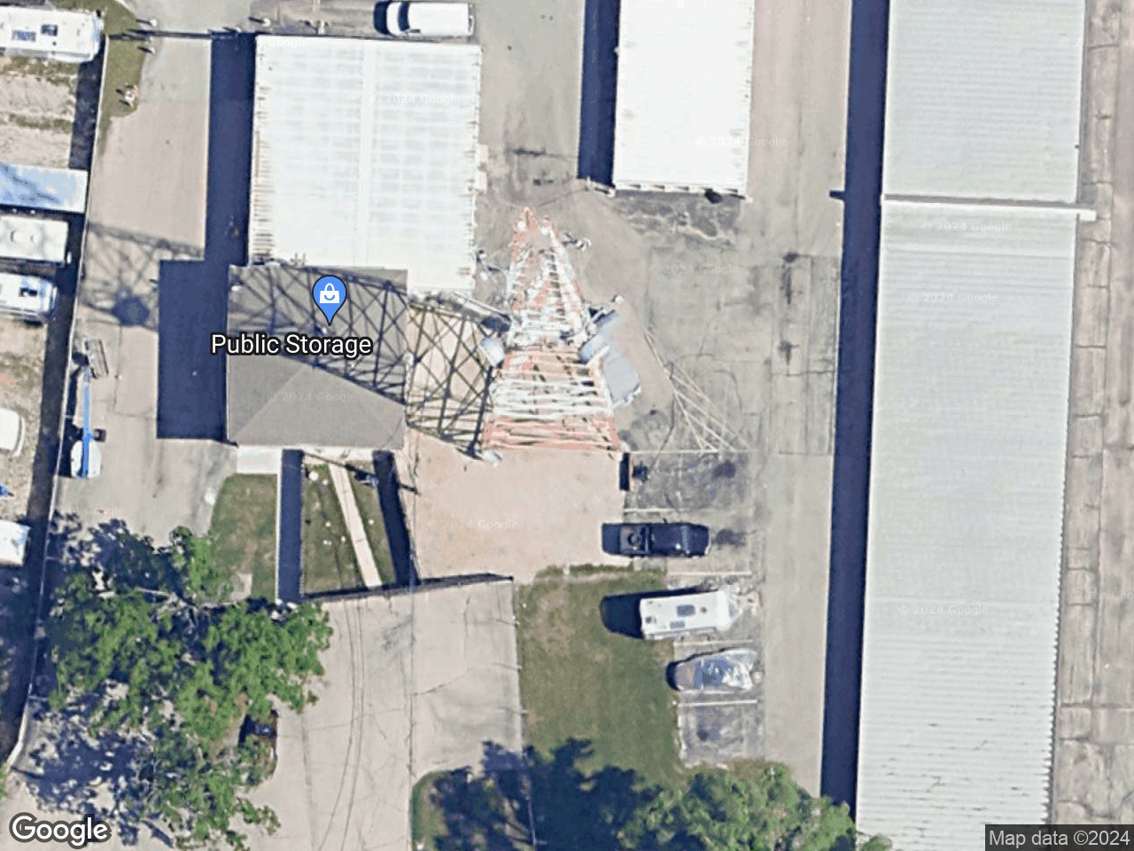 28W650 ROOSEVELT ROAD WINFIELD IL 60190 - Rooftop Antenna - Cell Tower