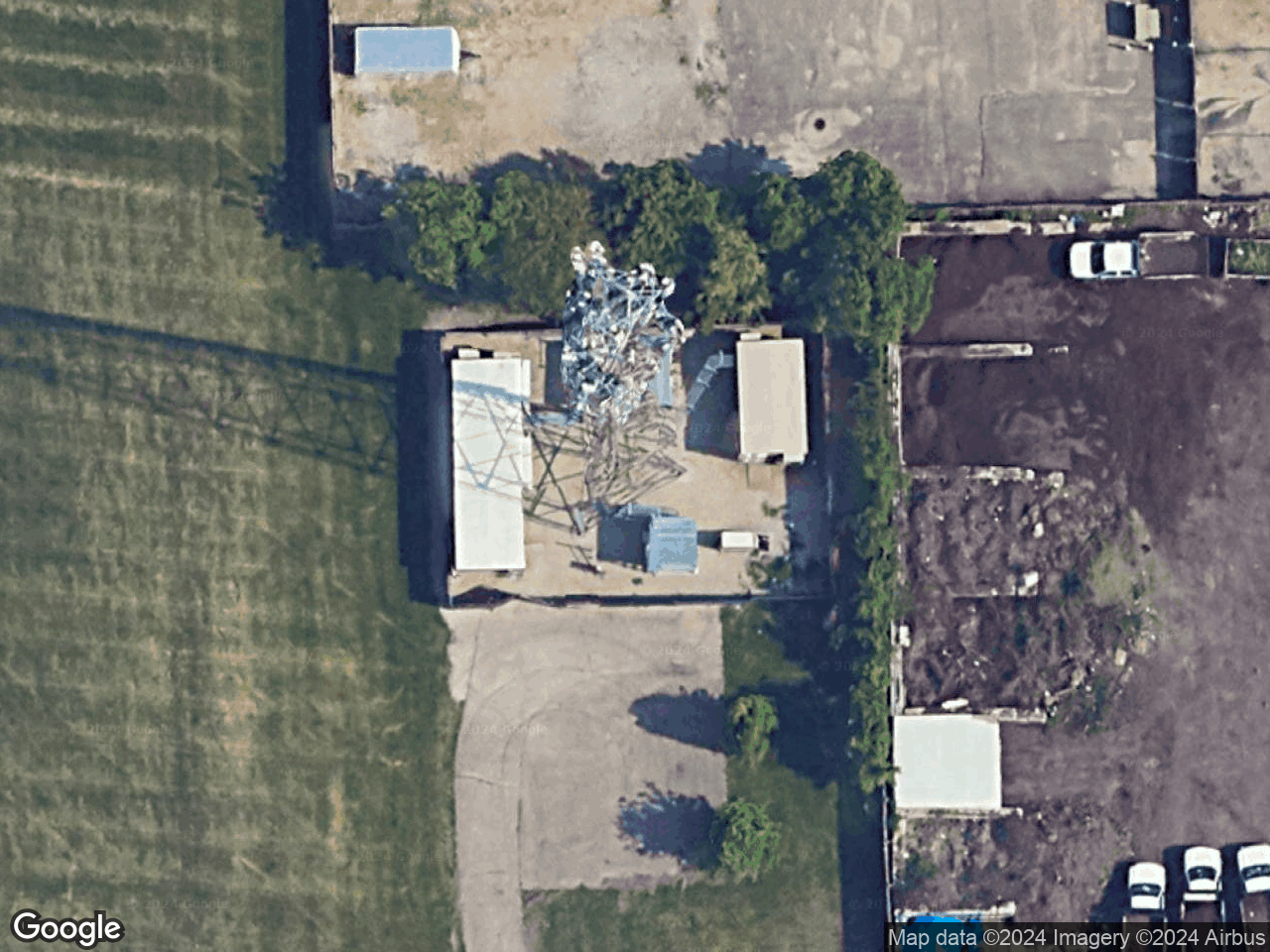 47 STONEHILL ROAD OSWEGO IL 60543 - Rooftop Antenna - Cell Tower