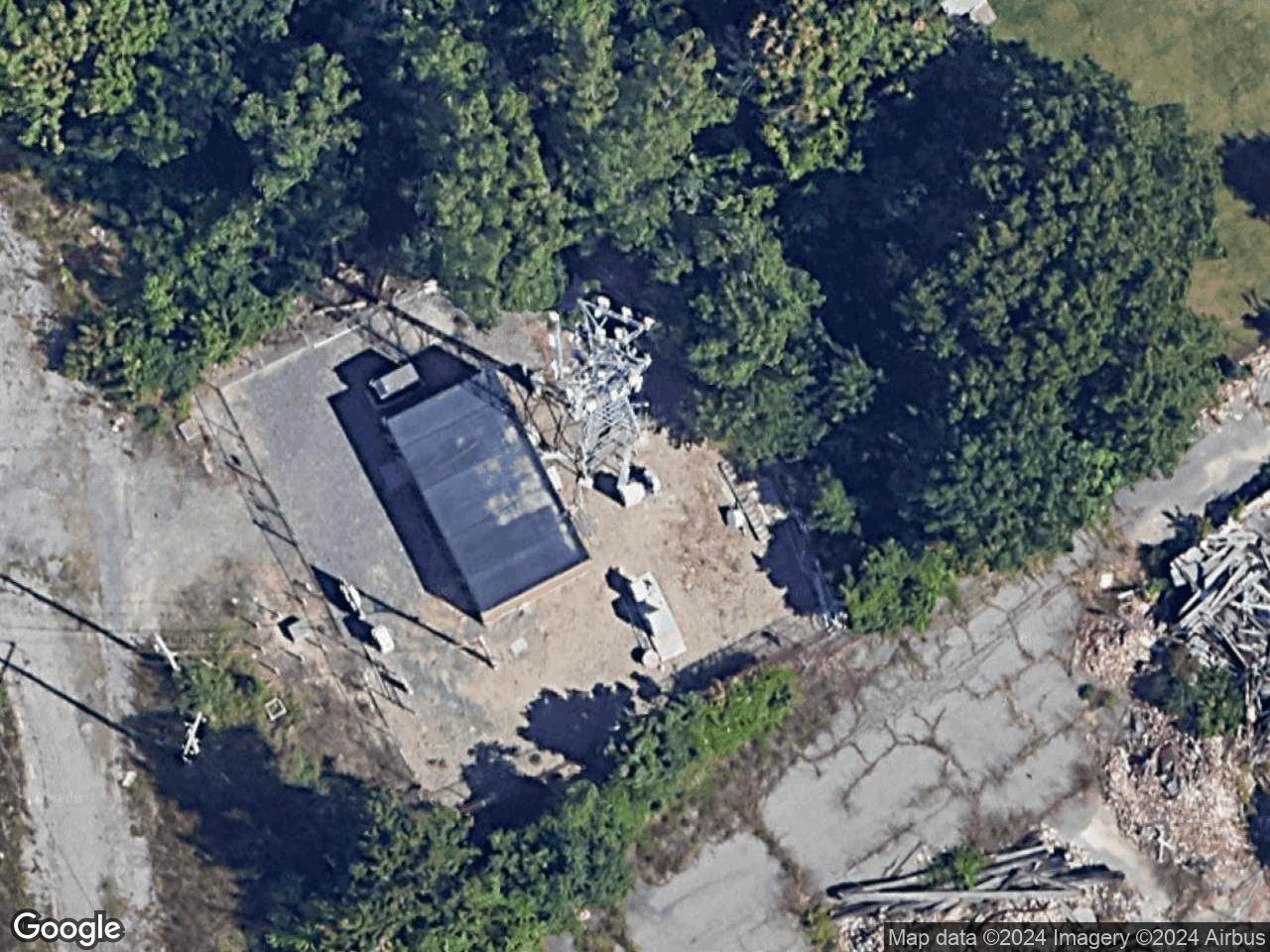 280 RAND STREET CENTRAL FALLS RI 2863 - Rooftop Antenna - Cell Tower