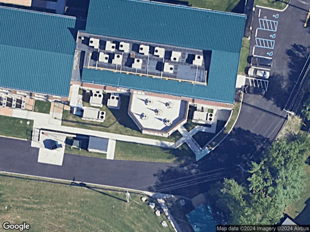 4554 WEBER RD ST. LOUIS MO 63123 - Rooftop Antenna - Cell Tower