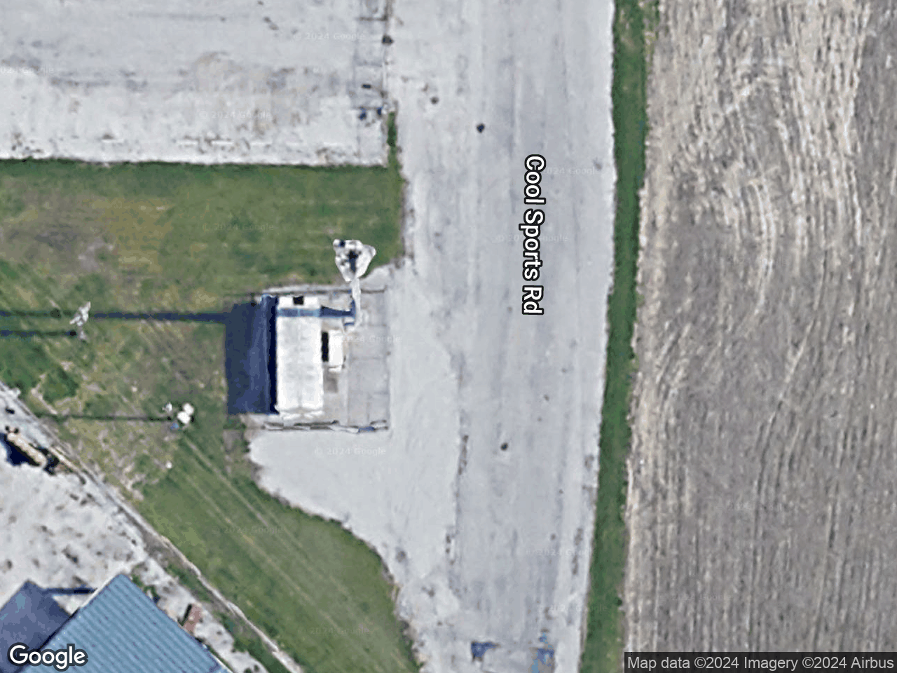 5909 Cool Sports Road BELLEVILLE IL 62223 - Rooftop Antenna - Cell Tower